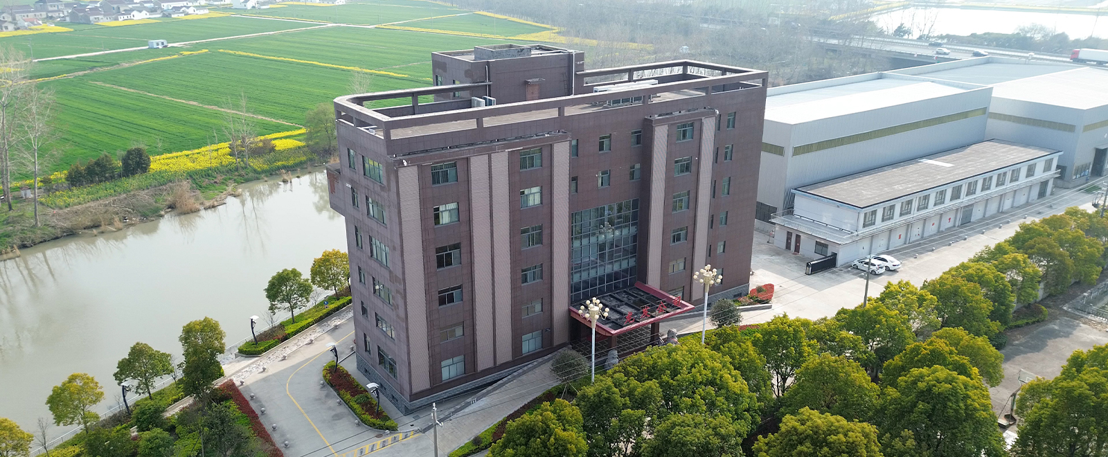 ◆ 办公大楼 ◆